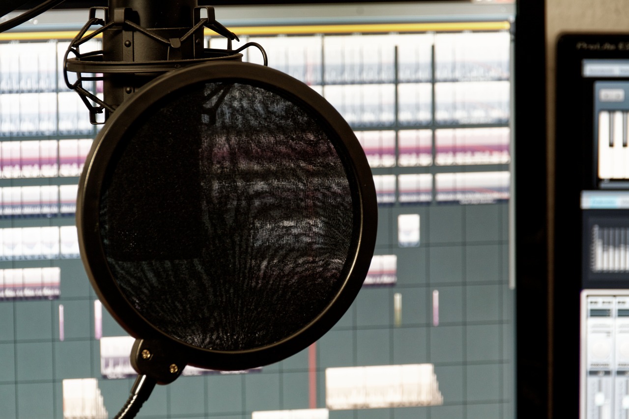 How podcasts shape public opinion